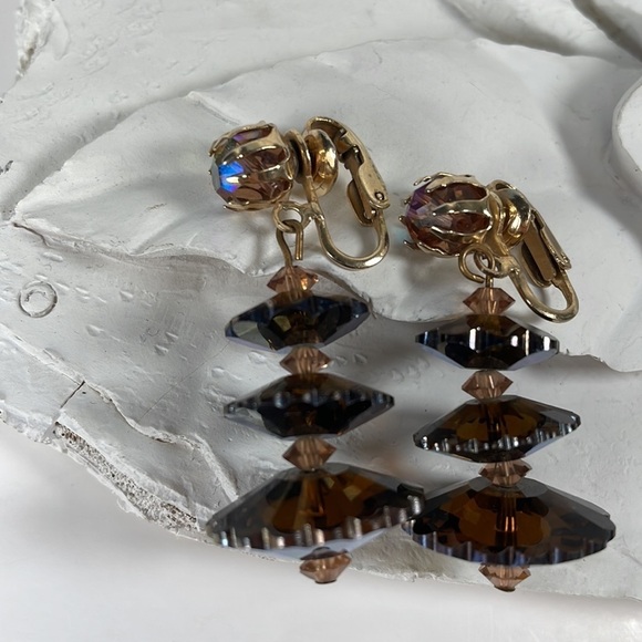 Flying Saucers AB Crystals Glass Disc Earrings - Picture 13 of 16